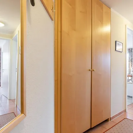 374, Seepark Apartment *