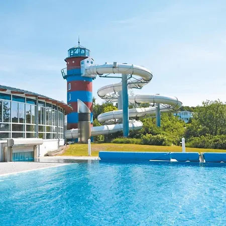 Apartment 374, Seepark