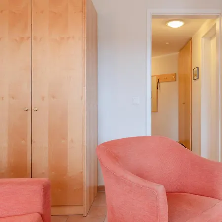 アパート 374, Seepark ゼリン