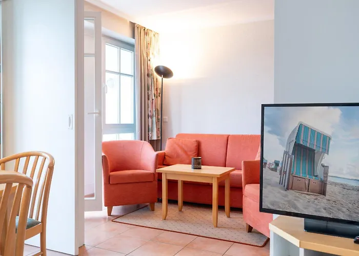 Apartment 374, Seepark